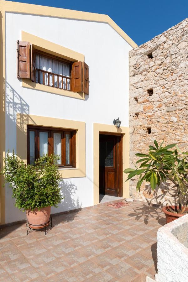 Villa Little Karafillias Chalki House Extérieur photo