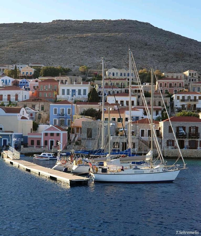 Villa Little Karafillias Chalki House Extérieur photo